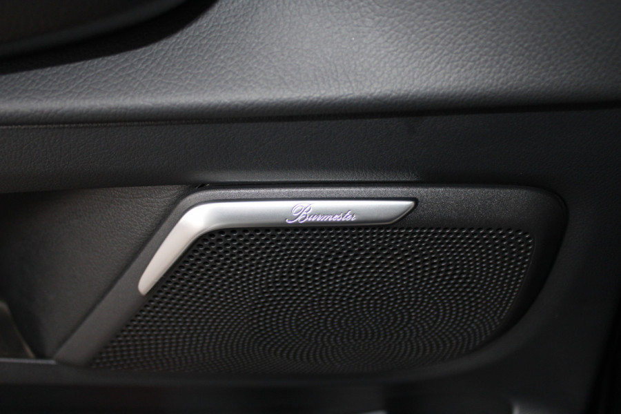 Mercedes-Benz V-Klasse 300d / XXL / 4-matic / DC / AMG / Burmester / Elec Stoelen / Vol Opties / NIEUWSTAAT