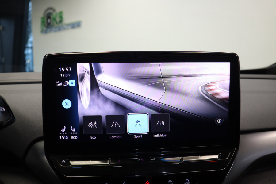 Volkswagen ID.4 First Max 77 kWh ACC PDC 360 Camera  Head-Up 21''LM 24 maanden garantie mogelijk (*vraag naar de voorwaarden)