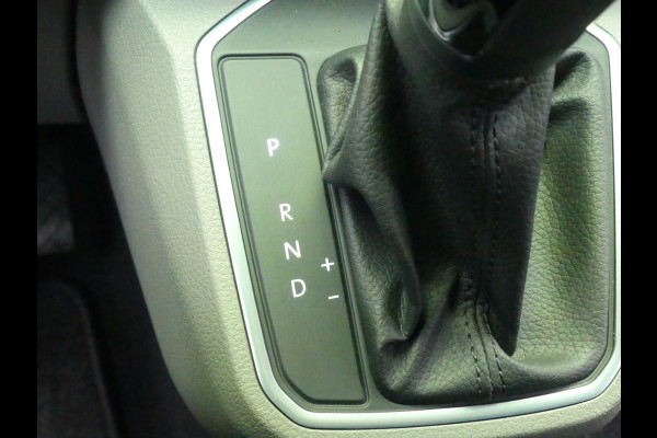 Volkswagen Transporter 2.0 TDI 150PK Bulli Dubbel Cabine LED/Virtual cockpit/Camera