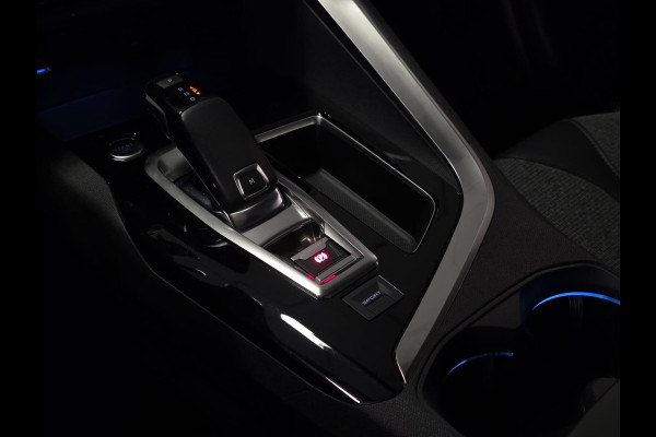 Peugeot 3008 1.2 PureTech Allure|PANO|CAMERA|NAVI
