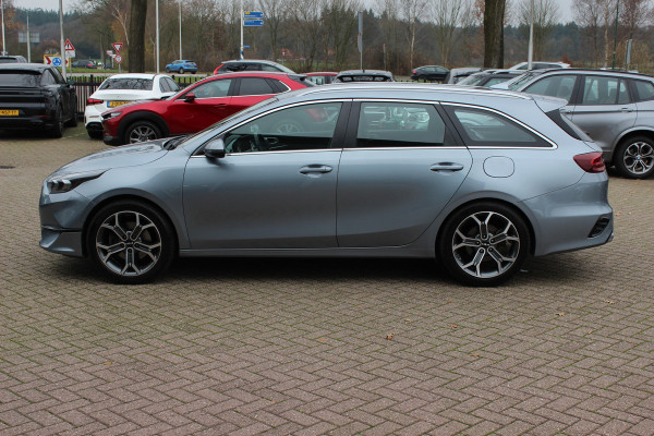 Kia Ceed Sportswagon 1.5 T-GDi DynamicLine / Trekhaak / Camera / Navigatie / 16'' / LED Koplampen / DAB / ACC