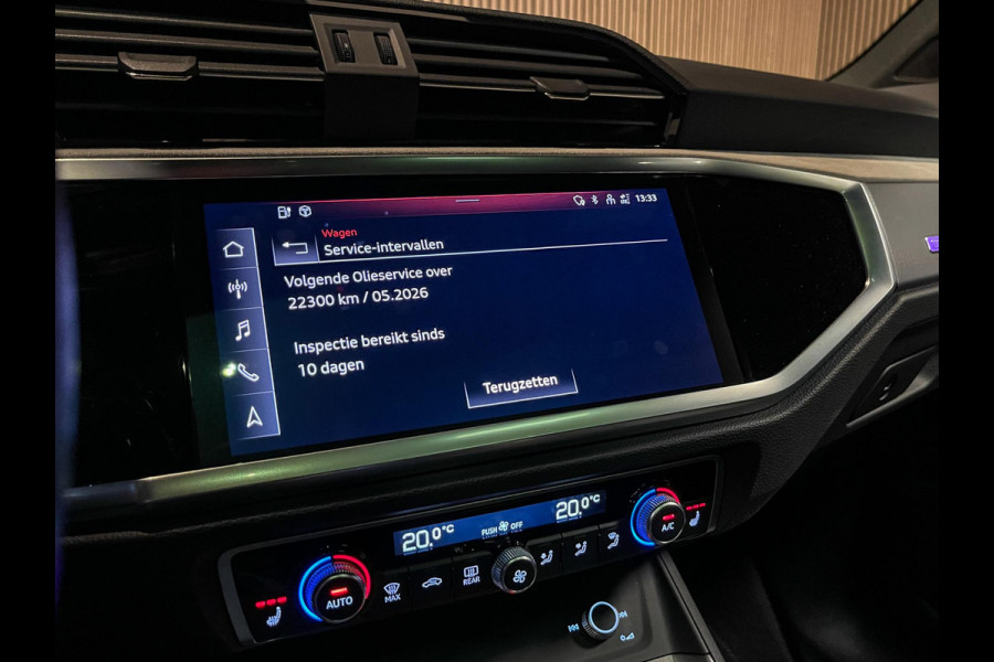 Audi Q3 45 TFSI e S Line 245PK - Pano - Matrix - Ambiance