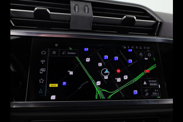 Audi Q3 35 TFSI S edition Competition 150pk| Verlengde garantie | Navigatie | Parkeercamera | 19 inch Lichtmetalen velgen | Apple Carplay/ Android Auto
