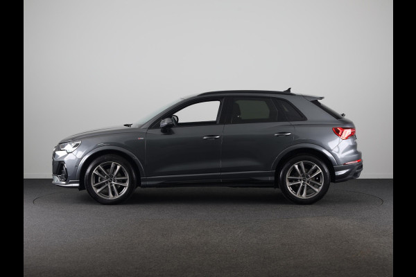 Audi Q3 35 TFSI S edition Competition 150pk| Verlengde garantie | Navigatie | Parkeercamera | 19 inch Lichtmetalen velgen | Apple Carplay/ Android Auto