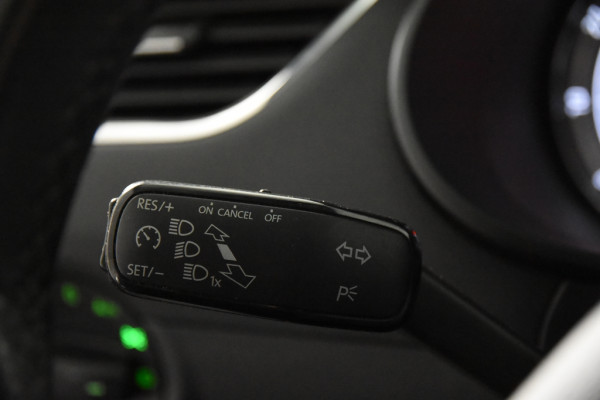 Škoda Octavia Combi 1.0 TSI Ambition Combi *1ste Eigenaar*Navigatie*DAB*Trekhaak*