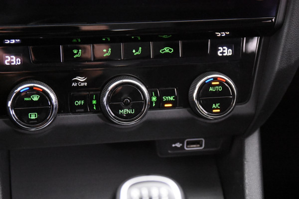 Škoda Octavia Combi 1.0 TSI Ambition Combi *1ste Eigenaar*Navigatie*DAB*Trekhaak*