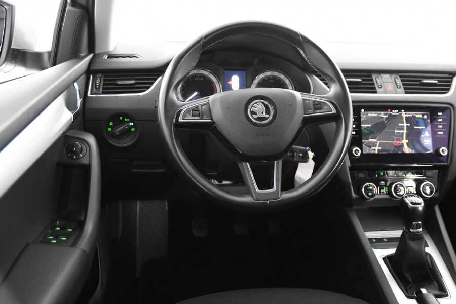 Škoda Octavia Combi 1.0 TSI Ambition Combi *1ste Eigenaar*Navigatie*DAB*Trekhaak*