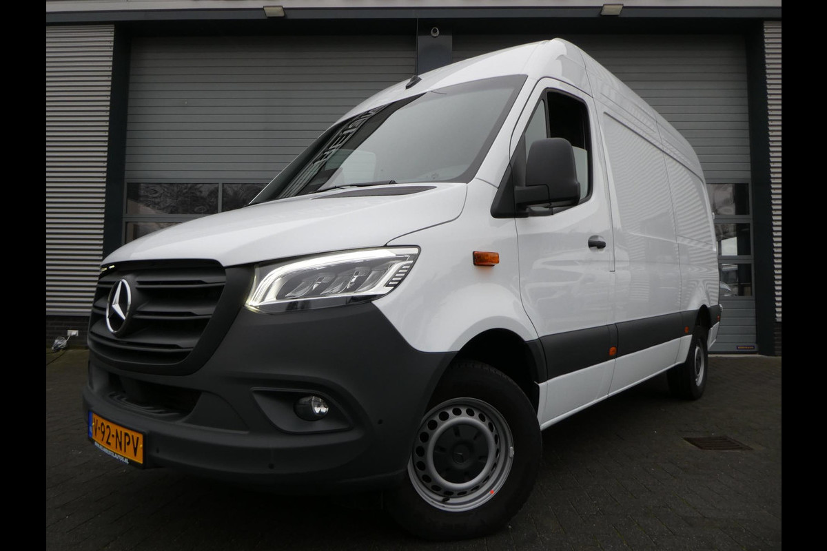 Mercedes-Benz Sprinter 317cdi 170pk L2H2 Airco, camera, Navi, Mbux 10, LED, Xenon, 3-Zits.