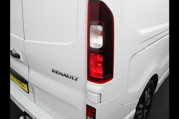 Renault Trafic 2.0 Blue dC1 150 Automaat L2H1 Advance DC Navigatie Airco Lichtmetalen velgen Betimmering Trekhaak Camera Parkeer sensoren Dab