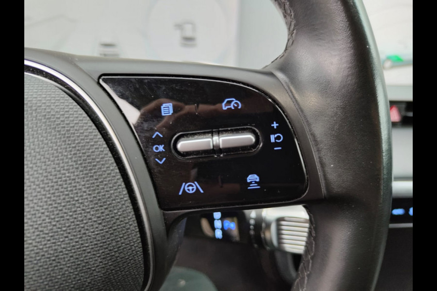 Hyundai IONIQ 5 Style 73kWh SOH 97% Warmtepomp Navi Ecc Camera Pdc DAB Adap.Cruise Apple Carplay Android Auto Privacy Glas Lmv 19" Led Lane Assist 1e Eigenaar Origineel Nederlandse Auto