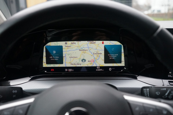 Volkswagen Golf VIII 1.0 TSI Active