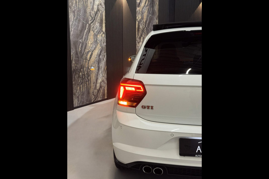 Volkswagen Polo 2.0 TSI GTI|PANO|KEYLESS|SFEER|BOMVOL