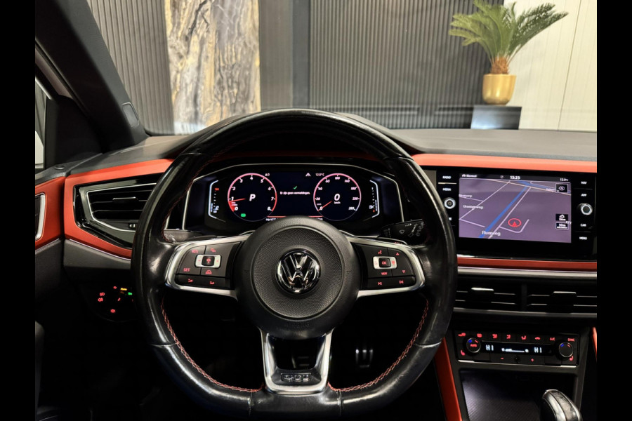 Volkswagen Polo 2.0 TSI GTI|PANO|KEYLESS|SFEER|BOMVOL
