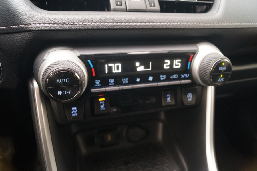 Toyota RAV4 2.0 VVT-iE 176pk Business Plus -LEER-NAVI-