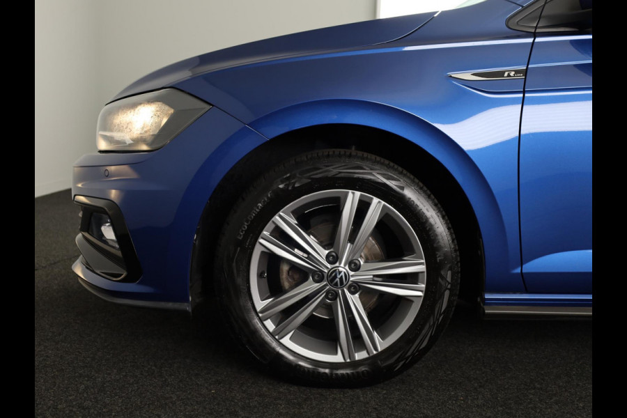 Volkswagen Polo 1.0 TSI R-Line Edition 95 pk Automaat (DSG) | Navigatie via App | Trekhaak | Parkeersensoren | Adaptieve cruise control |