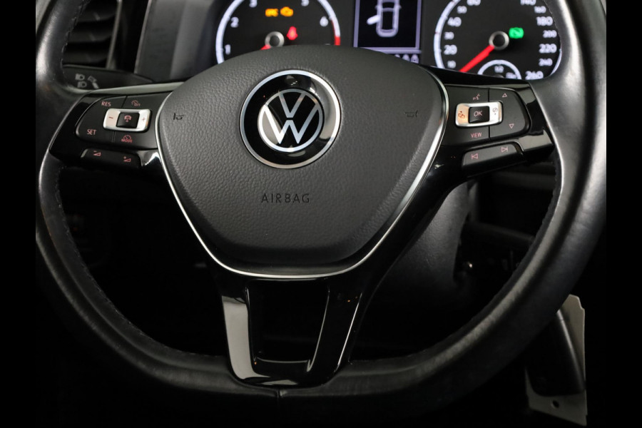 Volkswagen Polo 1.0 TSI R-Line Edition 95 pk Automaat (DSG) | Navigatie via App | Trekhaak | Parkeersensoren | Adaptieve cruise control |