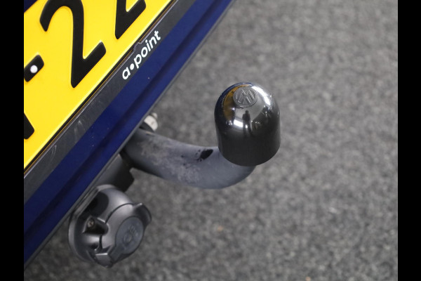 Volkswagen Polo 1.0 TSI R-Line Edition 95 pk Automaat (DSG) | Navigatie via App | Trekhaak | Parkeersensoren | Adaptieve cruise control |