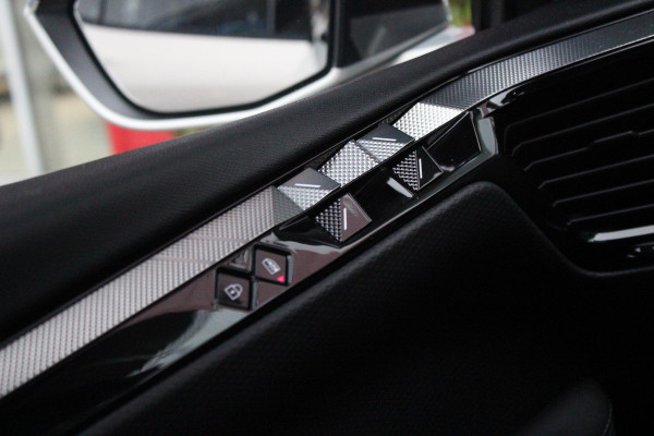 DS DS 4 1.2 130PK AUTOMAAT TROCADERO | HEAD UP DISPLAY | DODEHOEK DETECTIE | NAVIGATIE | DRAADLOZE APPLE CARPLAY/ANDROID AUTO | LED KOPLAMPEN | ACHTERUITRIJ CAMERA | 19" LICHTMETALEN VELGEN BLACK | ADAPTIVE CRUISE CONTROL | KEYLESS ENTRY/START |