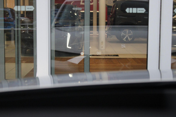 DS DS 4 1.2 130PK AUTOMAAT TROCADERO | HEAD UP DISPLAY | DODEHOEK DETECTIE | NAVIGATIE | DRAADLOZE APPLE CARPLAY/ANDROID AUTO | LED KOPLAMPEN | ACHTERUITRIJ CAMERA | 19" LICHTMETALEN VELGEN BLACK | ADAPTIVE CRUISE CONTROL | KEYLESS ENTRY/START |