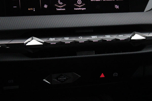 DS DS 4 1.2 130PK AUTOMAAT TROCADERO | HEAD UP DISPLAY | DODEHOEK DETECTIE | NAVIGATIE | DRAADLOZE APPLE CARPLAY/ANDROID AUTO | LED KOPLAMPEN | ACHTERUITRIJ CAMERA | 19" LICHTMETALEN VELGEN BLACK | ADAPTIVE CRUISE CONTROL | KEYLESS ENTRY/START |