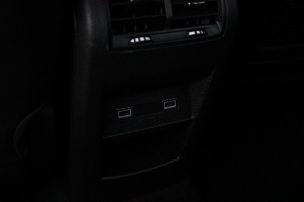 DS DS 4 1.2 130PK AUTOMAAT TROCADERO | HEAD UP DISPLAY | DODEHOEK DETECTIE | NAVIGATIE | DRAADLOZE APPLE CARPLAY/ANDROID AUTO | LED KOPLAMPEN | ACHTERUITRIJ CAMERA | 19" LICHTMETALEN VELGEN BLACK | ADAPTIVE CRUISE CONTROL | KEYLESS ENTRY/START |