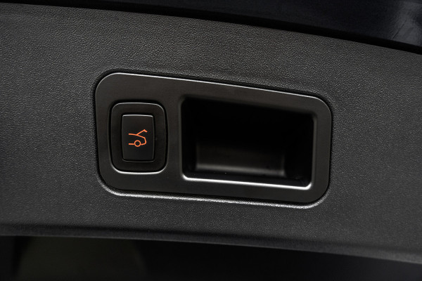 Tesla Model S Longe Range | WLPT 610KM | Full Self-Driving Autopilot | Luchtvering