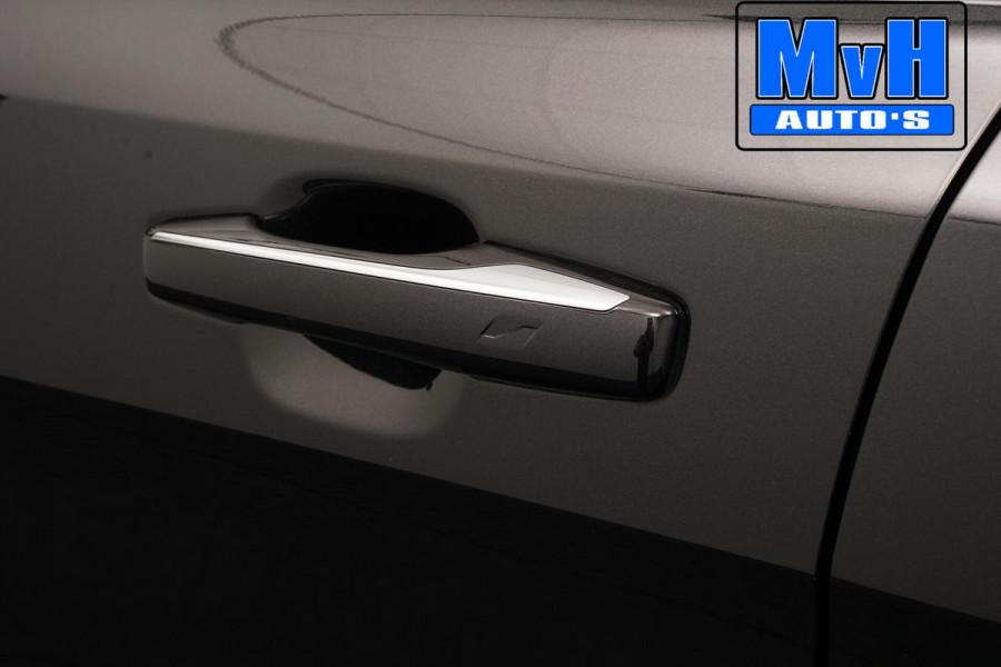 Lynk & Co 01 1.5 Hybride|FULL BLACK XL|ZWARTE.HEMEL|NAP|PANO