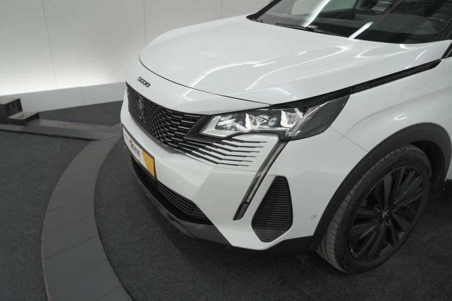 Peugeot 5008 PureTech 130 EAT8 GT Black Pack | Trekhaak | Panoramadak | 360 Camera | FOCAL® | Adaptieve Cruise Control
