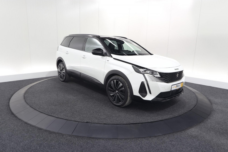 Peugeot 5008 PureTech 130 EAT8 GT Black Pack | Trekhaak | Panoramadak | 360 Camera | FOCAL® | Adaptieve Cruise Control