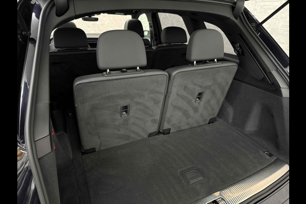 Audi Q7 50 TDI 7-Persoons S-Line | 360 Camera | Trekhaak | ACC | Panorama | B&O Sound | Head-Up | Soft-Close | Matrix-LED | 4-Zone Clima | Stoelverwarming V+A | Keyless-Entry | Standkachel | Luchtvering | Tour-Pakket | Memory | Sfeerverlichting | Stuurverwarming | Autom. Parkeren | Carplay |
