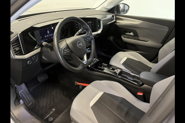 Opel Mokka-e Elegance 50-kWh | Navigatie | Climate Control | Cruise control | LED | Parkeersensoren | Achteruitrij camera | Voorstoelen verwarmd | Apple Carplay/ Android Auto
