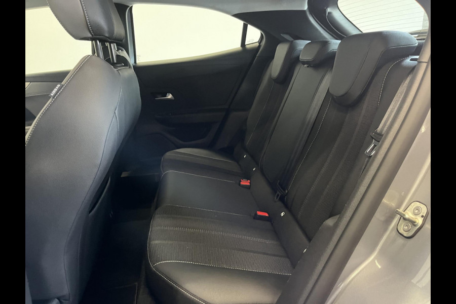 Opel Mokka-e Elegance 50-kWh | Navigatie | Climate Control | Cruise control | LED | Parkeersensoren | Achteruitrij camera | Voorstoelen verwarmd | Apple Carplay/ Android Auto