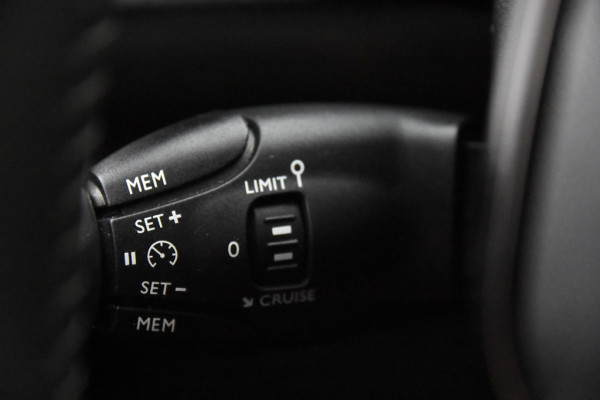 Peugeot 2008 Active *1ste Eigenaar*Navigatie*DAB*