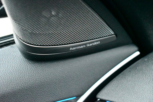 BMW 5 Serie 530e xDrive M-Sport Pano ACC H/K HUD Comf-zetels DAB