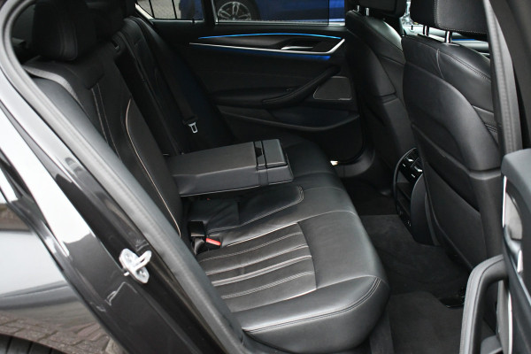 BMW 5 Serie 530e xDrive M-Sport Pano ACC H/K HUD Comf-zetels DAB