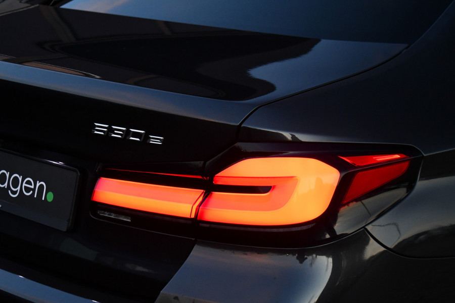BMW 5 Serie 530e xDrive M-Sport Pano ACC H/K HUD Comf-zetels DAB