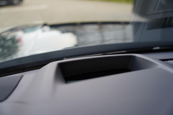 Land Rover Range Rover P 615 SV Bespoke Interieur NL-Auto British Racing Green