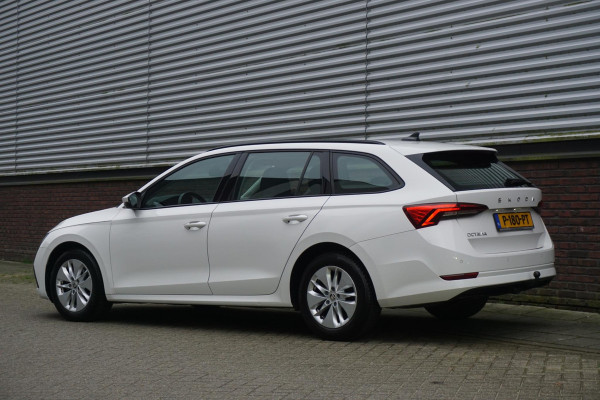 Škoda Octavia Combi 1.0 TSI 110PK/Digi-Dashboard/Trekhaak/ Dealeronderhouden.