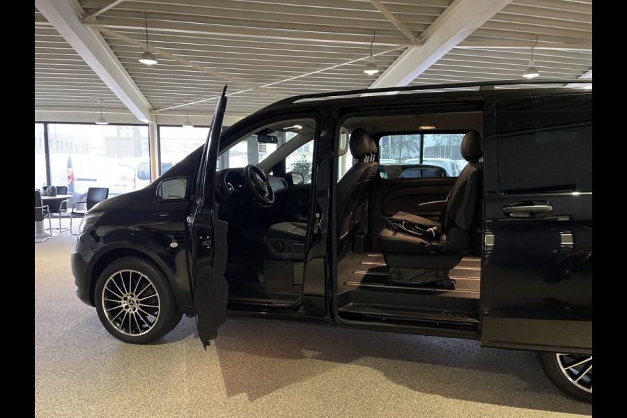 Mercedes-Benz EVITO TOURER PRO L2 / 100% electrisch / zero emissie / 7 persoons / vaste prijs rijklaar € 27.950 ex btw / € 33.819,50 incl btw / lease vanaf € 456 / leer / electrische deuren L+R / zwart metallic