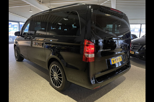 Mercedes-Benz EVITO TOURER PRO L2 / 100% electrisch / zero emissie / 7 persoons / vaste prijs rijklaar € 27.950 ex btw / € 33.819,50 incl btw / lease vanaf € 456 / leer / electrische deuren L+R / zwart metallic