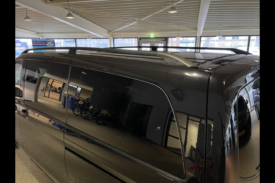 Mercedes-Benz EVITO TOURER PRO L2 / 100% electrisch / zero emissie / 7 persoons / vaste prijs rijklaar € 27.950 ex btw / € 33.819,50 incl btw / lease vanaf € 456 / leer / electrische deuren L+R / zwart metallic