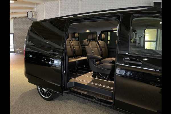 Mercedes-Benz EVITO TOURER PRO L2 / 100% electrisch / zero emissie / 7 persoons / vaste prijs rijklaar € 27.950 ex btw / € 33.819,50 incl btw / lease vanaf € 456 / leer / electrische deuren L+R / zwart metallic