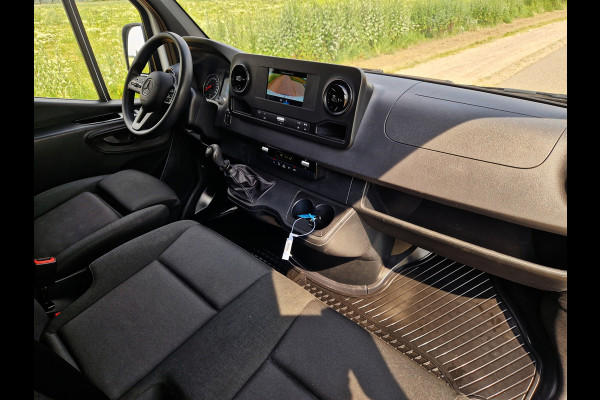 Mercedes-Benz Sprinter 211 1.9 CDI L2 H2 - 110 Pk - Euro 6 - MBUX - Parkeercamera