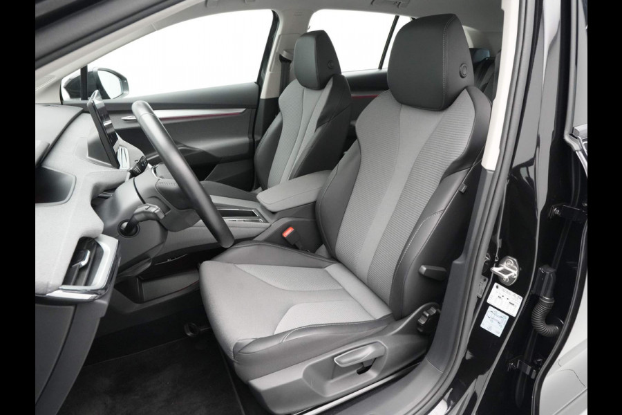 Škoda Enyaq 60 180pk Navi via App Cruise Half Leder 19" Lm Velgen Demo JP