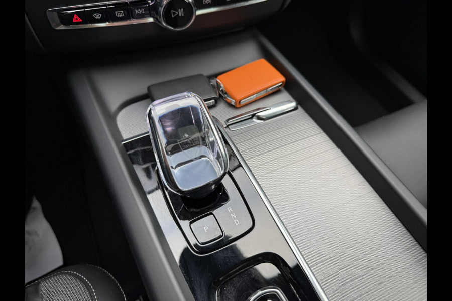 Volvo XC60 2.0 T8 Plug-in-hybrid AWD Polestar Engineered