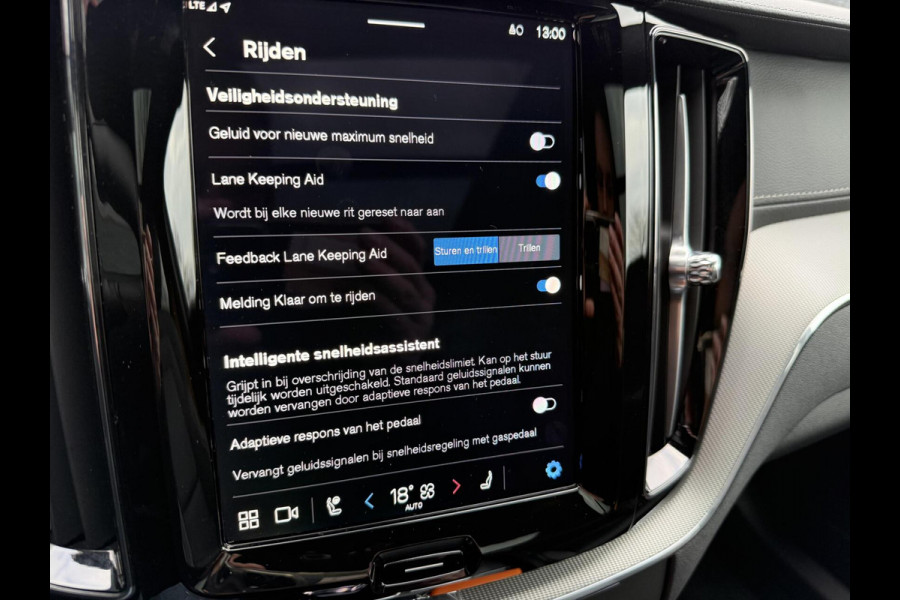 Volvo XC60 2.0 T8 Plug-in-hybrid AWD Polestar Engineered