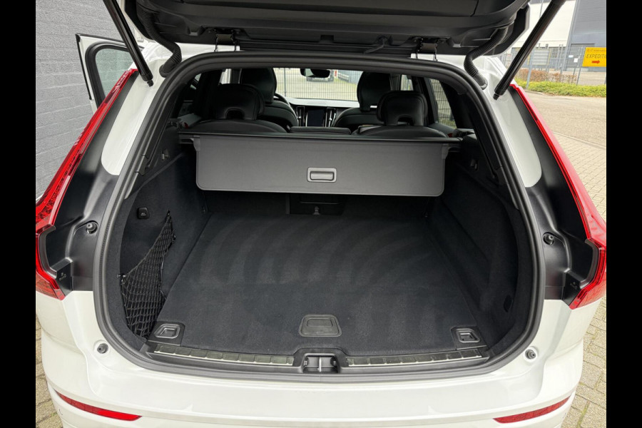 Volvo XC60 2.0 T8 Plug-in-hybrid AWD Polestar Engineered