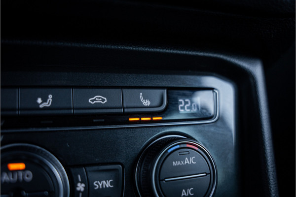 Volkswagen Tiguan 1.4 TSI ACT Comfortline Business R - R Line | Panorama | Memory | Elek. Trekhaak | 360 Camera