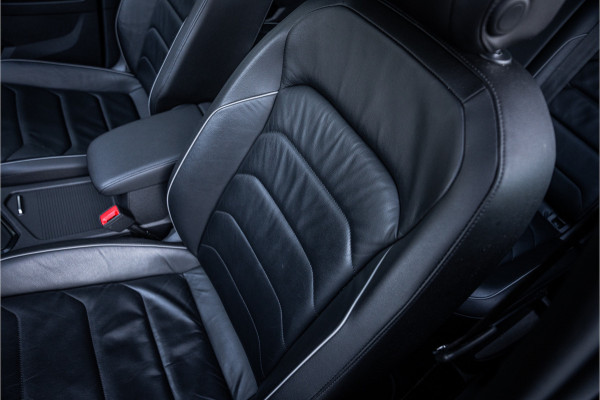 Volkswagen Tiguan 1.4 TSI ACT Comfortline Business R - R Line | Panorama | Memory | Elek. Trekhaak | 360 Camera