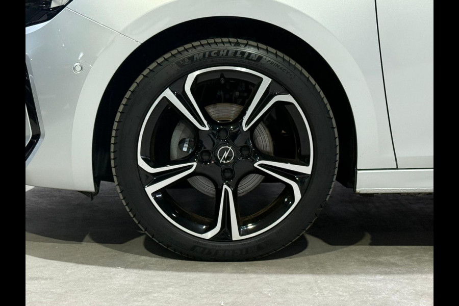 Opel Corsa 1.2 GS Sport | Pano | Carplay | Camera | Dodehoek